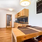 Natur Resort Semesteranläggning (resort) Vel'ka Lomnica