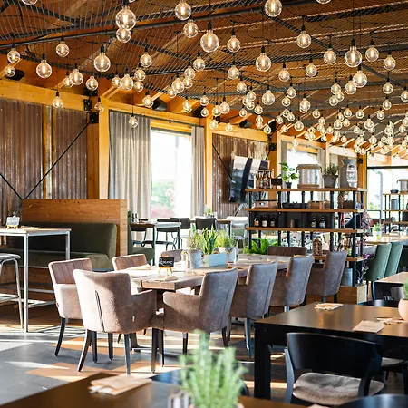 Natur Resort אתר נופש ולקה לומניקה