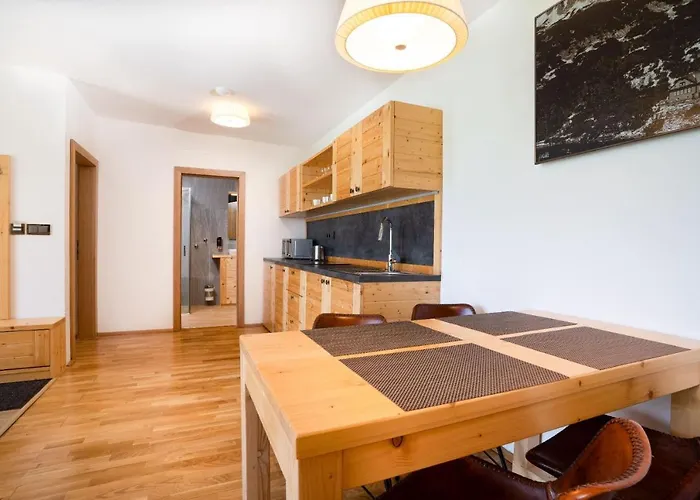 Natur Resort Üdülőközpont Kakaslomnic